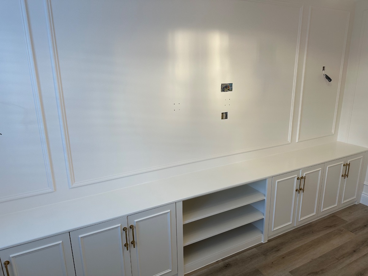 Painter and Decorator: Image 36